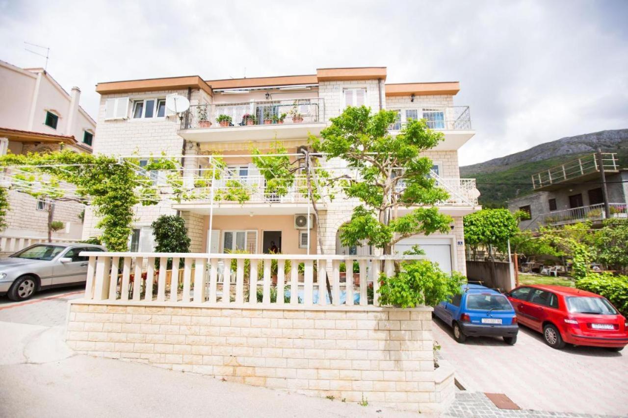 M&s Apartment Podstrana